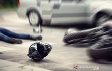 Terungkap! Ini Dugaan Penyebab Pemotor Tabrak Truk di Tanjung Barat, Kurang Konsentrasi Pemicunya?