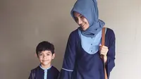 Zee Zee Shahab Punya Trik Agar Anaknya Kuat Puasa