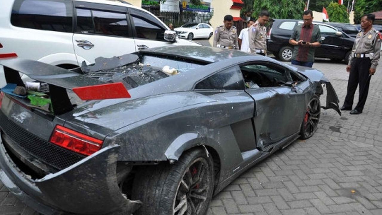 Ini Lamborghini yang tabrak penjual STMJ di Surabaya saat balap liar
