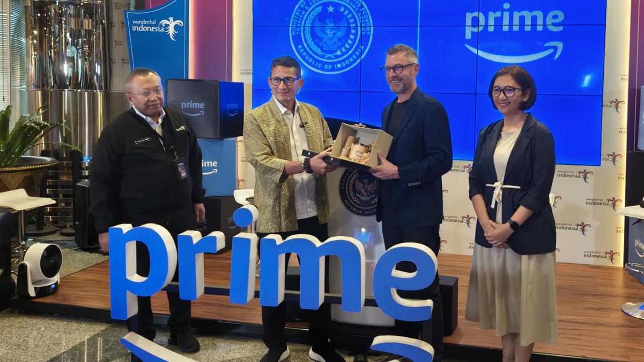 The Weekly Brief Sandiaga Uno Kemenparekraf