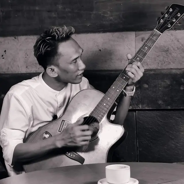 Untuk kedua kalinya, produser dan arranger Baliyanto Kurniawan, memproduksi single untuk penyanyi Pskyject (ist)