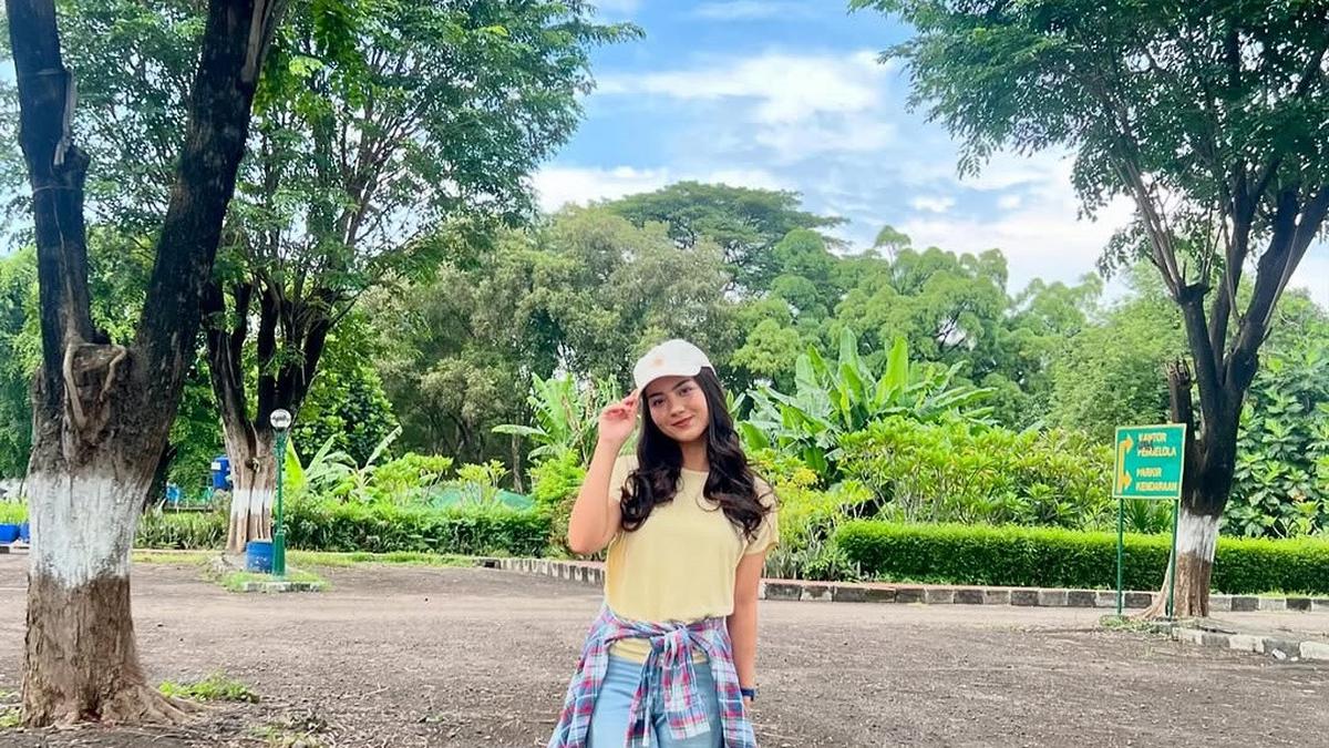 Potret Ersya Aurelia di Balik Layar Syuting FTV, Tampil Tomboi Berperan Sebagai Sopir