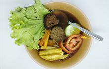 Lebih dari Gulai dan Sate: Referensi Kuliner Idul Adha ala Ade Putri Paramadita