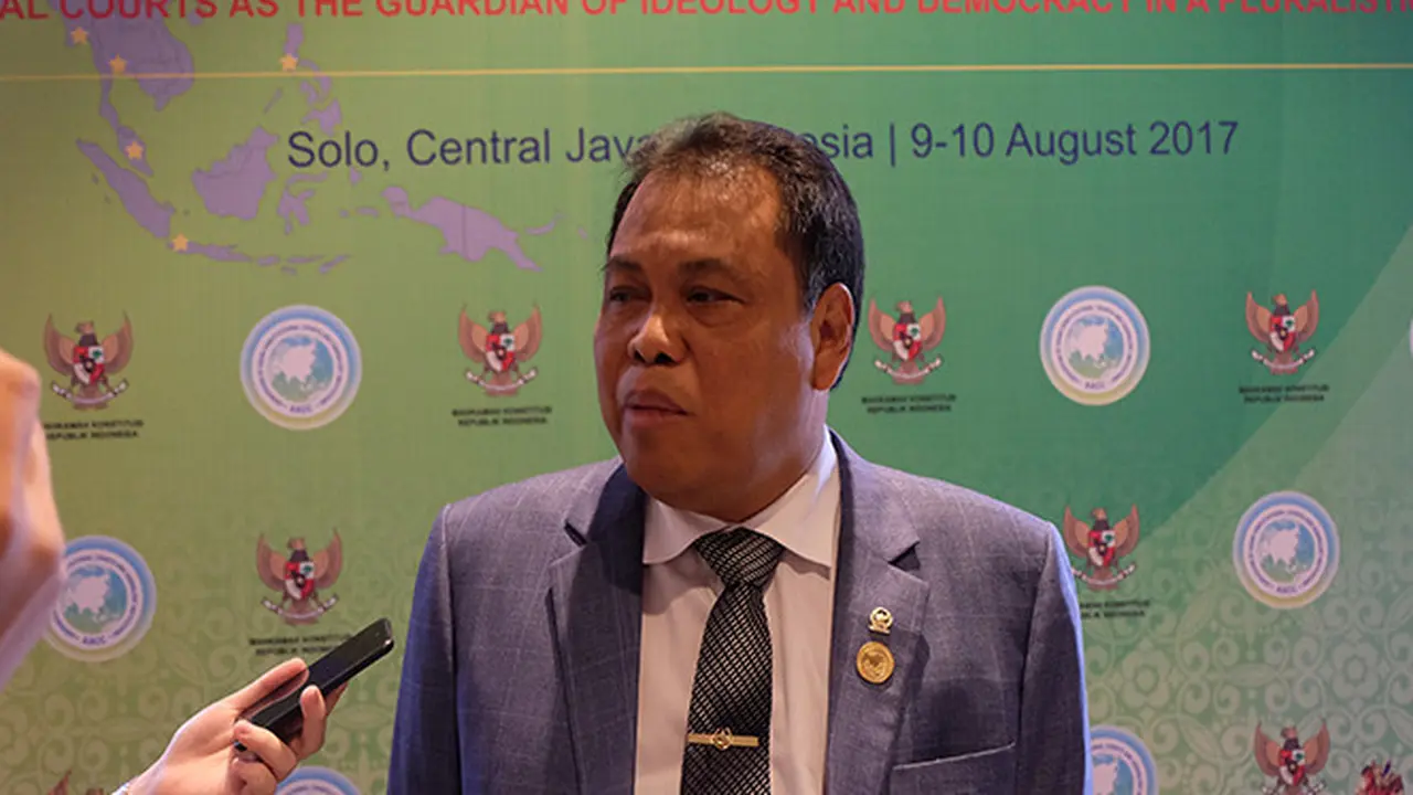 Arief Hidayat