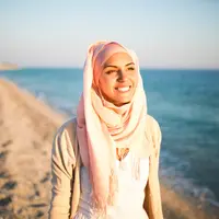 3 Jam Sekali harus ganti Pantyliner? Serius wajib? Cari jawabannya di sini!