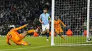 Pemain Real Madrid, Jude Bellingham mencetak gol kemenangan timnya ke gawang Manchester City dalam laga leg 1 babak playoff Liga Champions 2024/2025 di Etihad Stadium, Manchester, Inggris, Rabu (12/02/2025) WIB. (AP Photo/Dave Thompson)