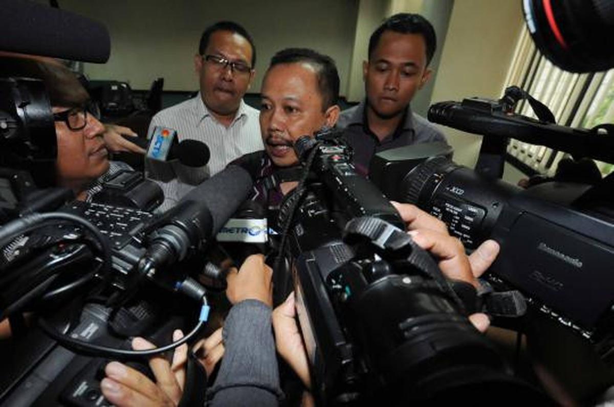 Dadong Irbarelawan dituntut 5 tahun penjara