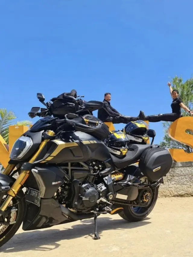 Cerai, Ini 7 Potret Kenangan Ari Wibowo dan Inge Anugrah Touring Motor