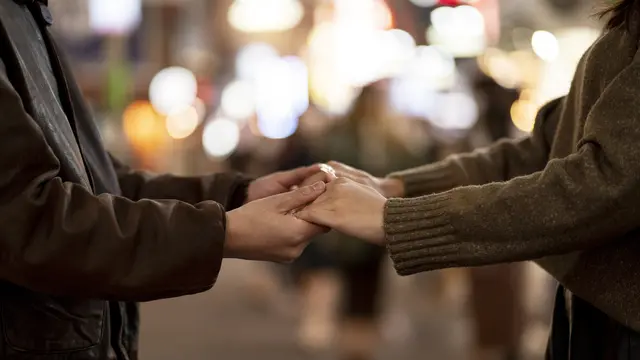 Alasan merahasiakan hubungan