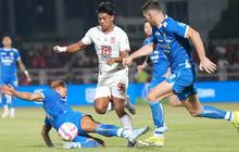 Kata Bojan Hodak usai Persib Harus Menunda Pesta Juara: Nanti Kami Bisa Rayakan Sambil Ngopi di Kafe