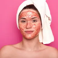 Ilustrasi Penggunaan Masker Tomat Credit: pexels.com/pixabay