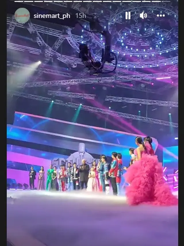 Artis Sinetron SinemArt di SCTV Music Awards 2022 (Foto: Instagram/sinemart_ph)
