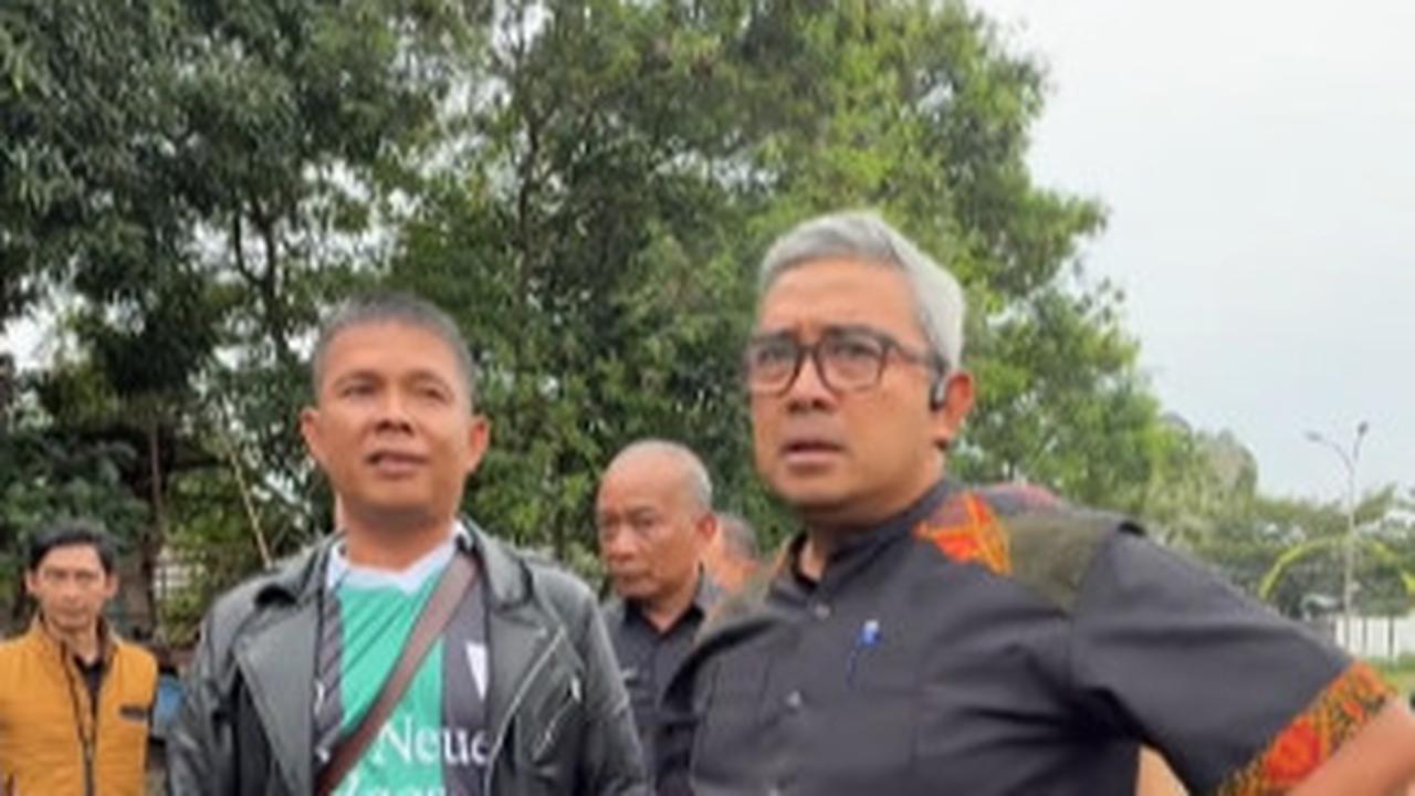 Lahan Eks Palaguna Bandung Tak Terawat, Walikota Farhan Ngamuk Sambil Tunjuk-tunjuk Minta Warung Dibongkar