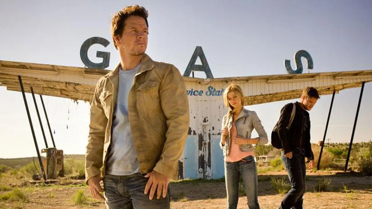 "Transformers: Age of Extinction Film Terbesar 2014"