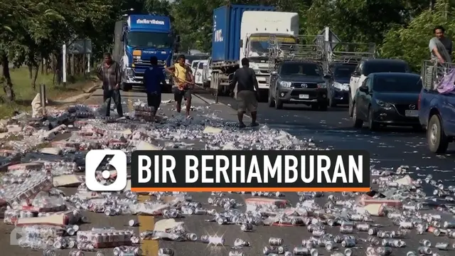 TRUK HILANG KENDALI, RATUSAN BIR BERHAMBURAN DI JALAN