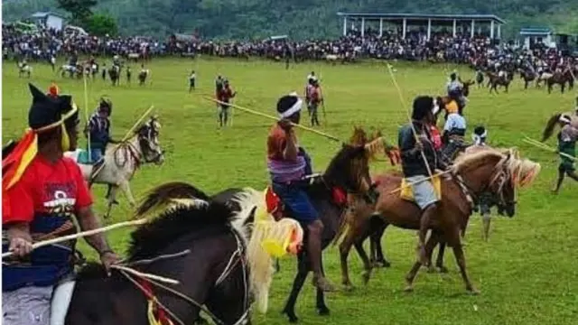 Festival Pasola
