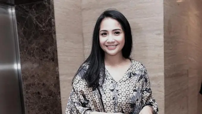 [Bintang] Nagita Slavina