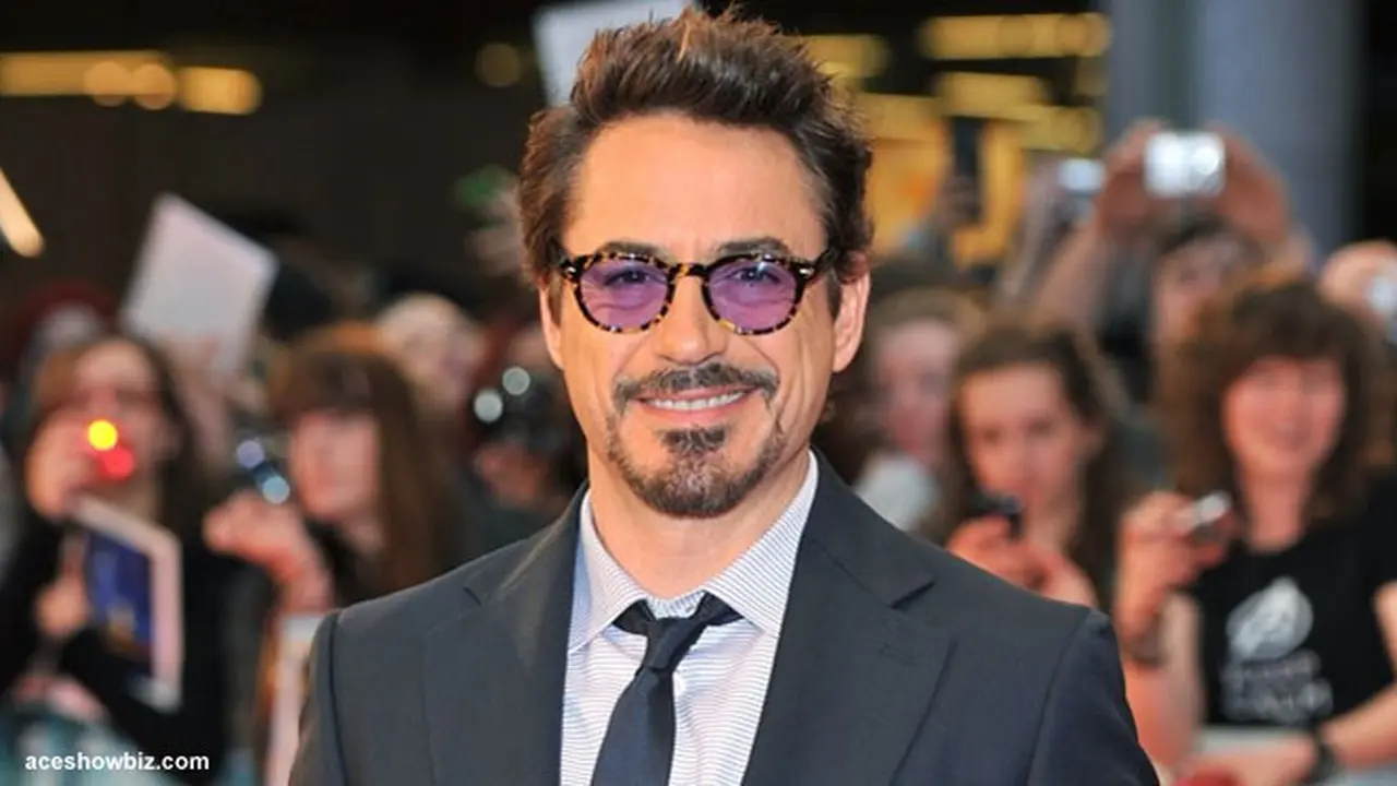 robert-downey-130716b.jpg
