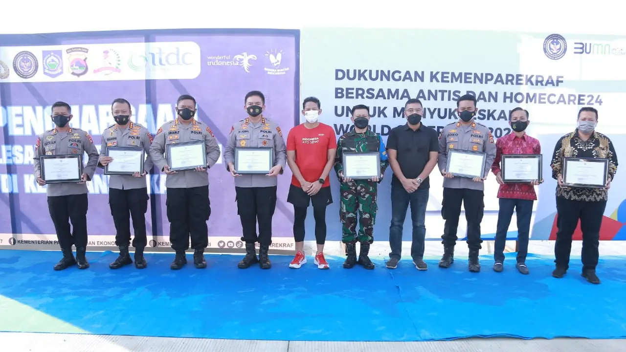Kapolda dan Danrem Terima Penghargaan dari Sandiaga