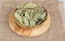 2 Tips Simpel Cara Menyimpan Daun Salam agar Tetap Hijau Hingga Satu Bulan