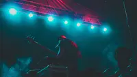 Ilustrasi konser muusik / Photo by Marlon Juárez on Unsplash