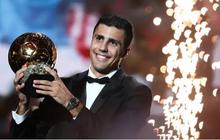 FOTO: Rodri Raih Ballon d'Or 2024, Ini Kontribusi Luar Biasa untuk Manchester City dan Timnas Spanyol