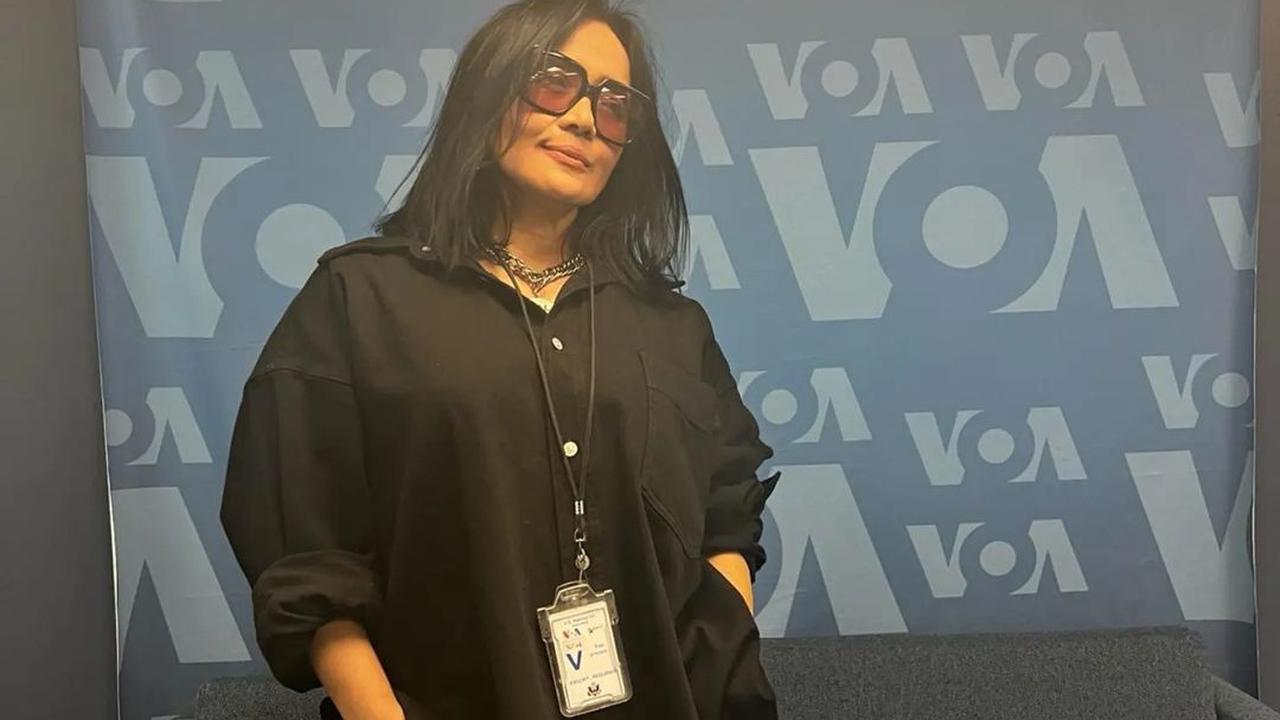 Cerita Atiek CB yang Tidak Bisa Bahasa Inggris, meski 21 Tahun Tinggal di Amerika - Dinikahi Bule dan Punya 2 Anak