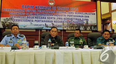 Suasana konferensi pers Rapim Kemhan 2015 di Kantor Kemhan Jakarta, Rabu (17/12/2014). (Liputan6.com/Johan Tallo)