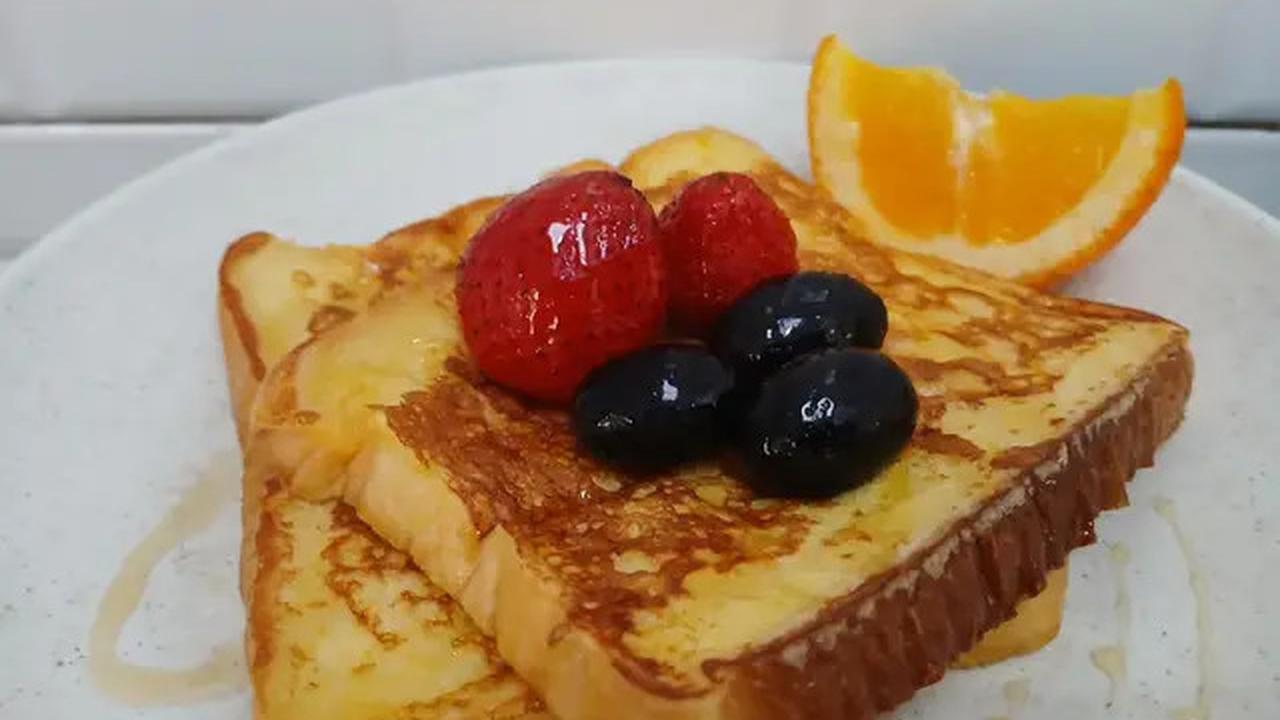Ilustrasi French Toast Madu