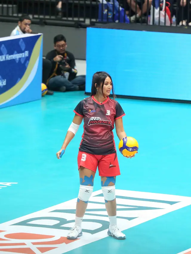 Fun Volleyball Celebrity Match (Fimela/Adrian Putra)