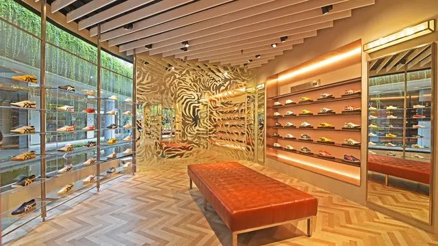 Butik terbaru Onitsuka Tiger di Bali
