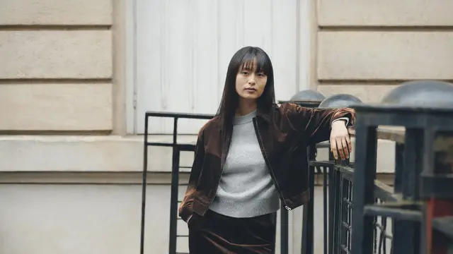 UNIQLO x COMPTOIR DES COTONNIERS Hadirkan Koleksi Fall/Winter 2025 dengan Sentuhan Parisian Chic Modern