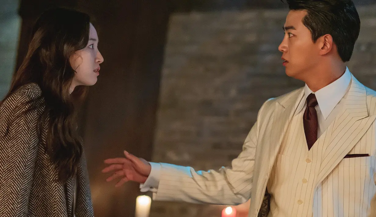 <p>Seon Woo Hyul dan Joo In Hae saling berhadapan membuat pemirsa penasaran untuk melihat apa yang akan terjadi pada mereka. (Foto: kbsdrama Instagram via Soompi)</p>