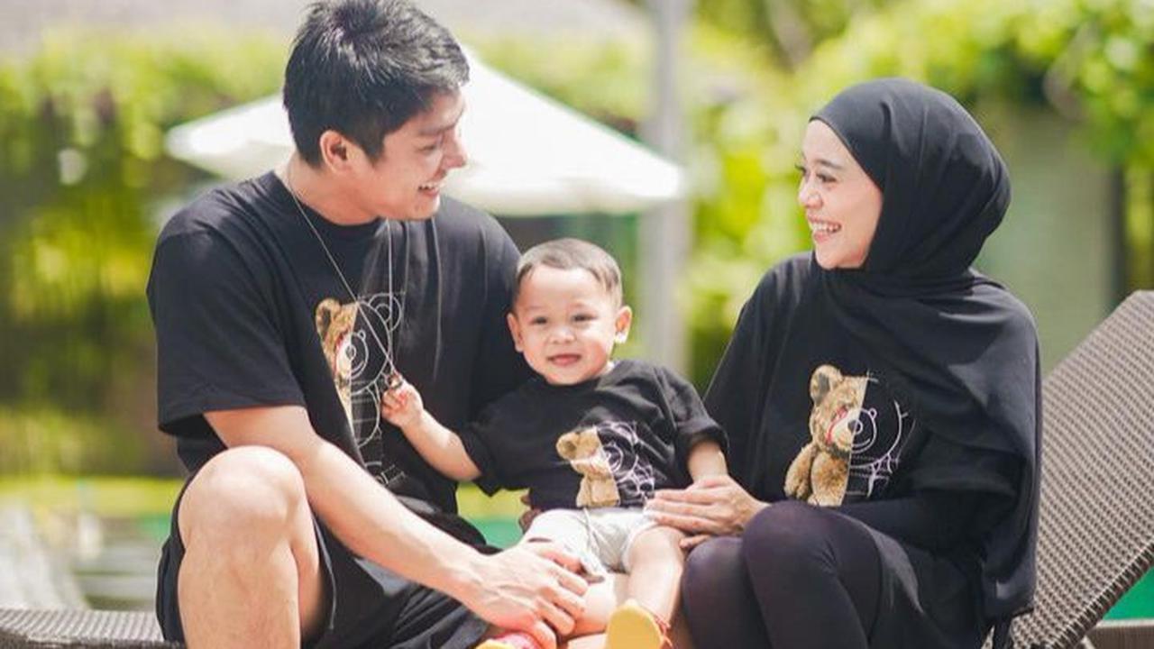 Melihat ekspresi Baby langsung banjir komentar dari netizen. Potretnya begitu lucu dan gemas.