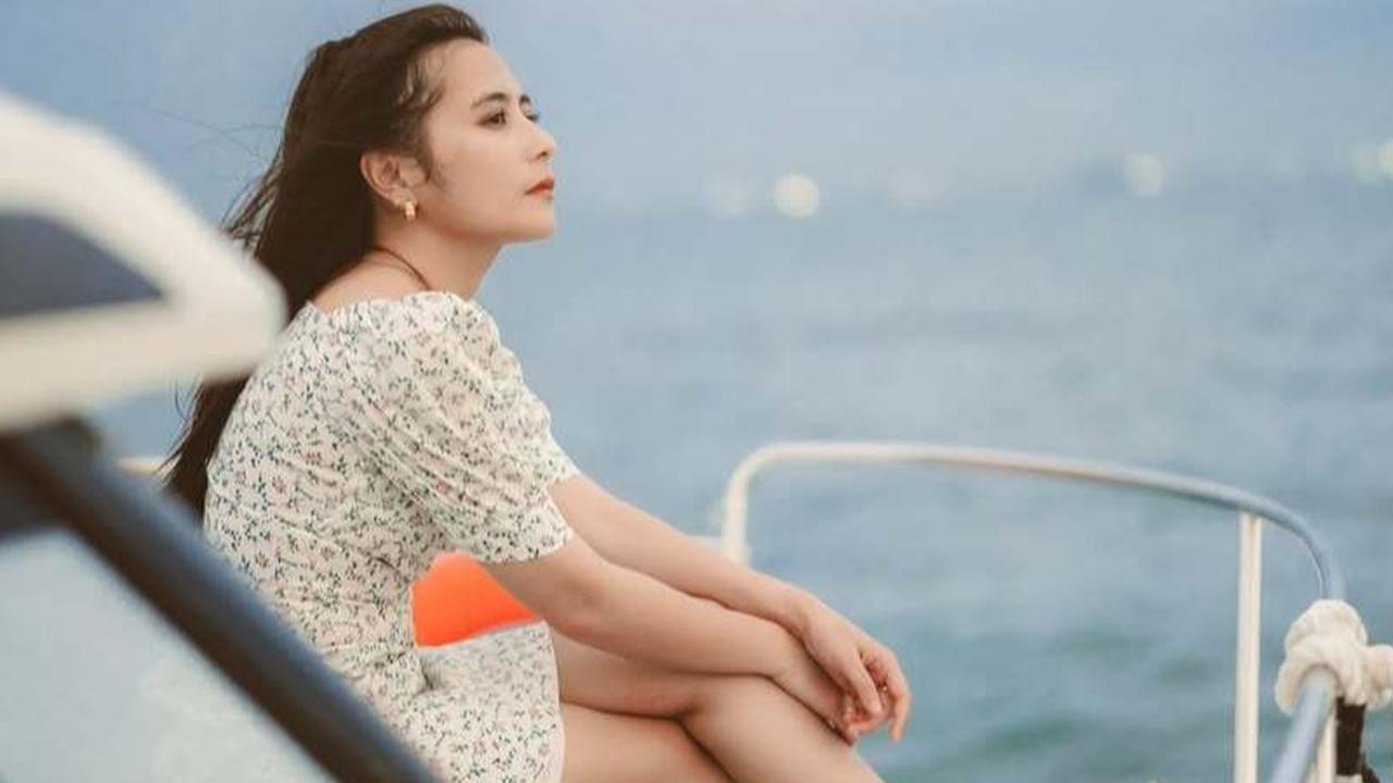 Potret Keren dan Berkelas Prilly Latuconsina Liburan Mewah Pakai Yacht, Bukti Independent Woman yang Sukses Sejak Muda