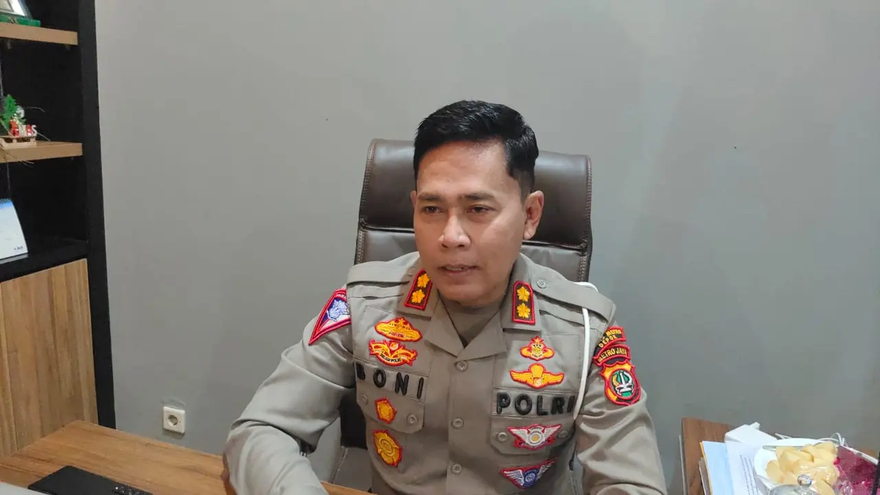Kasat Lantas Polres Metro Depok, AKBP Bonifacius Surano saat dikonfirmasi di Polres Metro Depok.