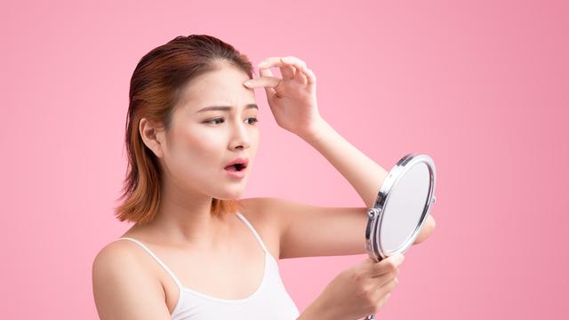 Mengenali 8 Alasan Kulit Wajah Tiba Tiba Mengelupas Beauty Fimela Com