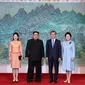 Kim Jong-un dan Ri Sol-ju (Foto: AFP)