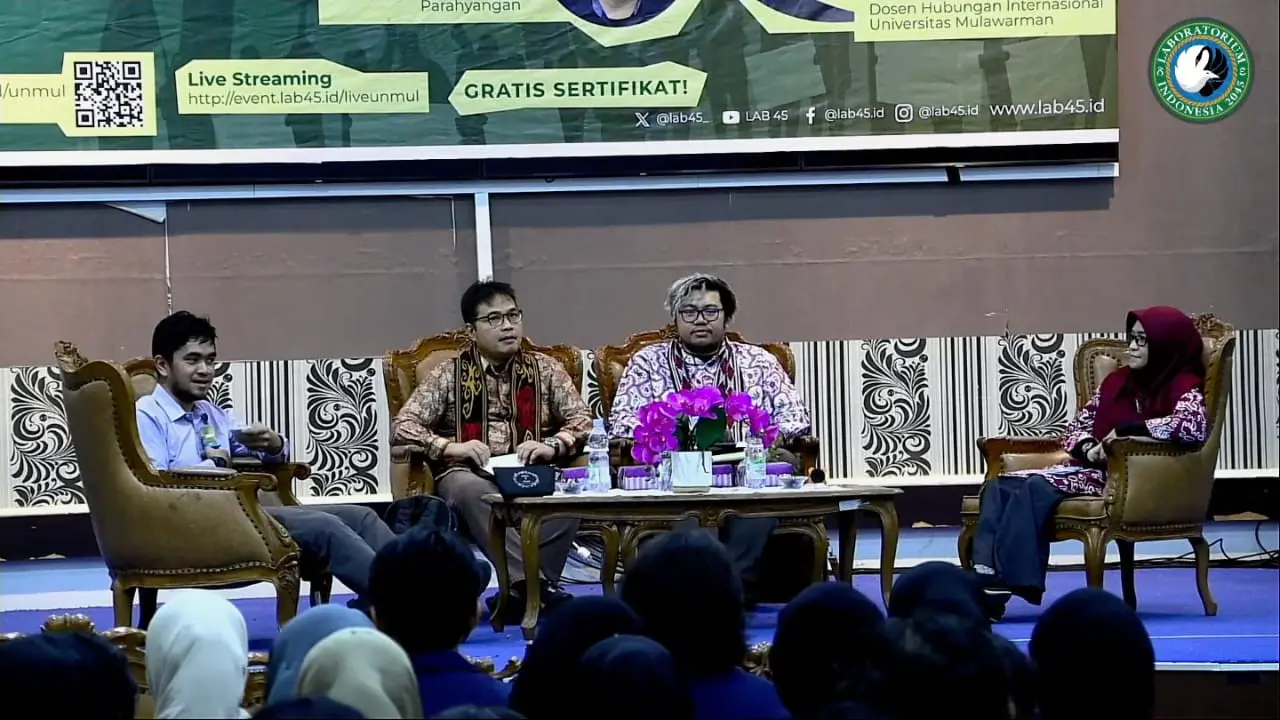 Laboratorium Indonesia 2045 (LAB 45) berkolaborasi bersama dengan Program Studi Ilmu Hubungan Internasional FISIP Universitas Mulawarman (UNMUL) menyelenggarakan Seminar bertema "Rivalitas Strategis dan Dinamika Geopolitik' (Istimewa)