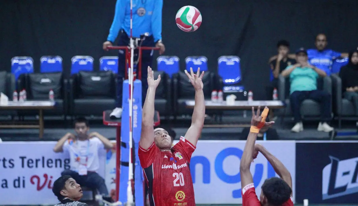 Dengan gelar juara ini, Tectona mendapatkan piala dan hadiah uang pembinaan sebesar Rp 30 juta. Sementara Bintang Mahameru sebagai runner-up mendapat Rp 20 juta. (Dokumentasi PBVSI)