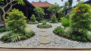 7 Gravel Garden yang Minim Perawatan dan Tetap Hijau, Taman Kerikil Tercantik