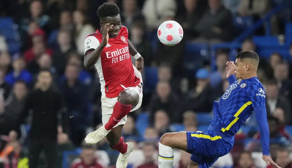 Pertandingan sengit hingga kejar mengejar gol tersaji di laga tersebut. Chelsea mendominasi jalannya laga dengan penguasaan bola mencapai 68 persen. (AP/Frank Augstein)