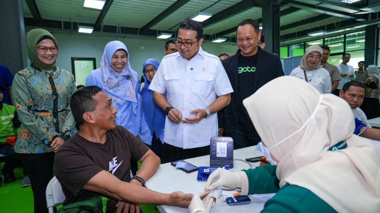 Menteri Ekraf Apresiasi Kolaborasi Hadirkan Cek Kesehatan Gratis Agar SDM Produktif dan Terus Berkarya