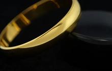 Inspirasi 7 Model Gelang Emas Bangle 2025, Elegan dan Pancarkan Kemewahan