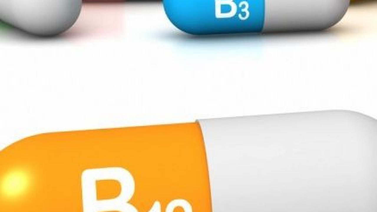 <b>3. Vitamin B12</b>