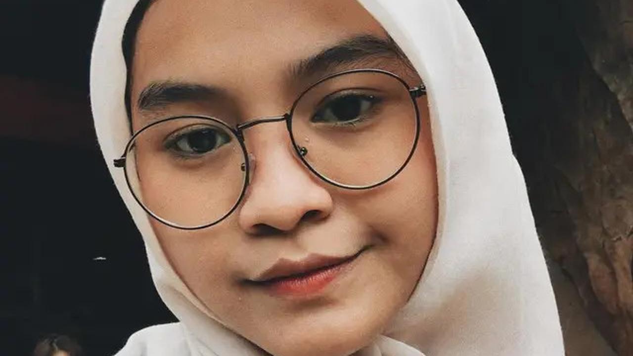 6 Potret Masa Remaja Salma Salsabil, Menikah di Usia 22 Tahun Tuai Pro Kontra