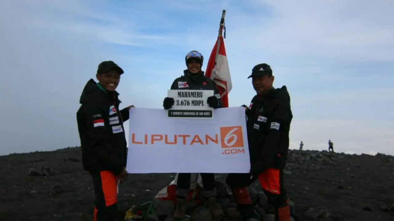 7 Summits Indonesia in 100 Days