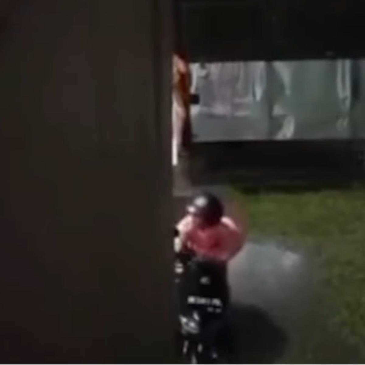 maling dilempar panci