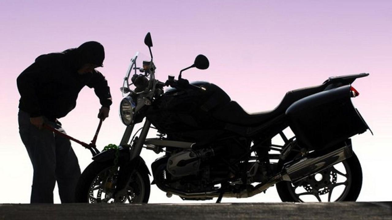Ilustrasi Pencurian Motor