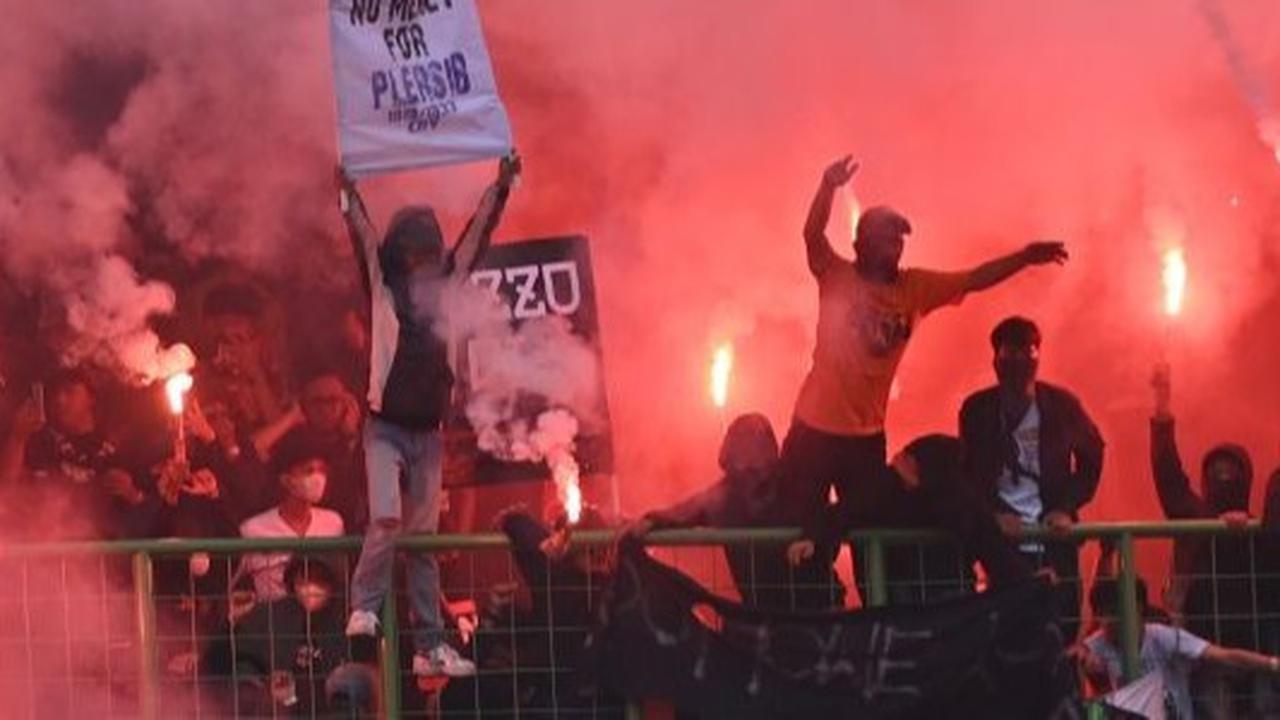 Erick Thohir Kembali Isyaratkan Larangan Suporter Tamu di Liga 1 Musim Depan